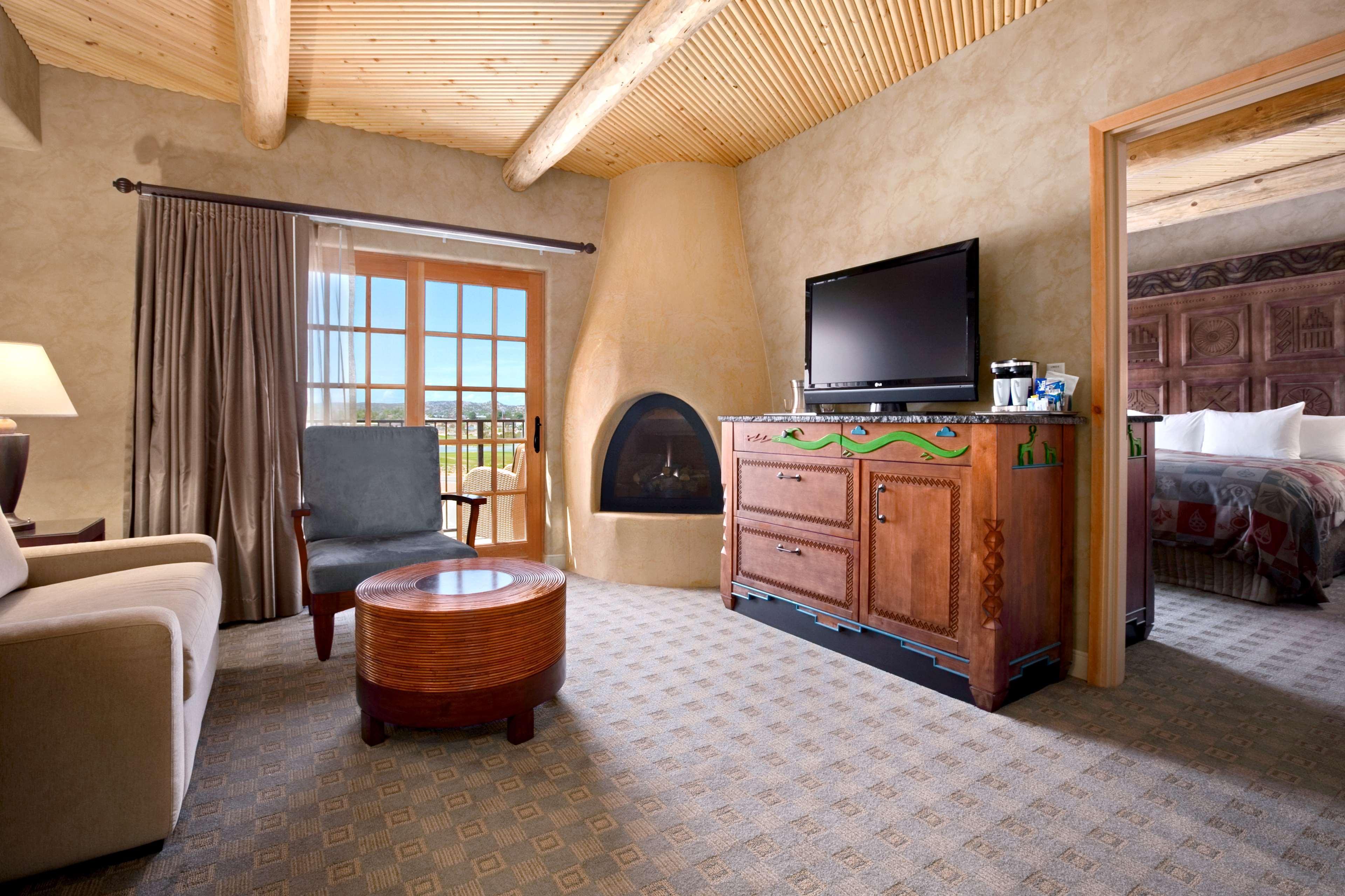 Hilton Santa Fe Buffalo Thunder Экстерьер фото
